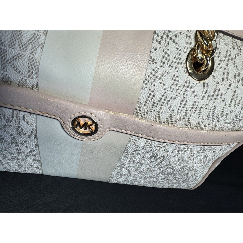 MICHAEL KORS BLAIRE VANILLA PINK LOGO GOLD CHAIN MED DUFFLE SATCHEL BAG *READ*** - Picture 4 of 13